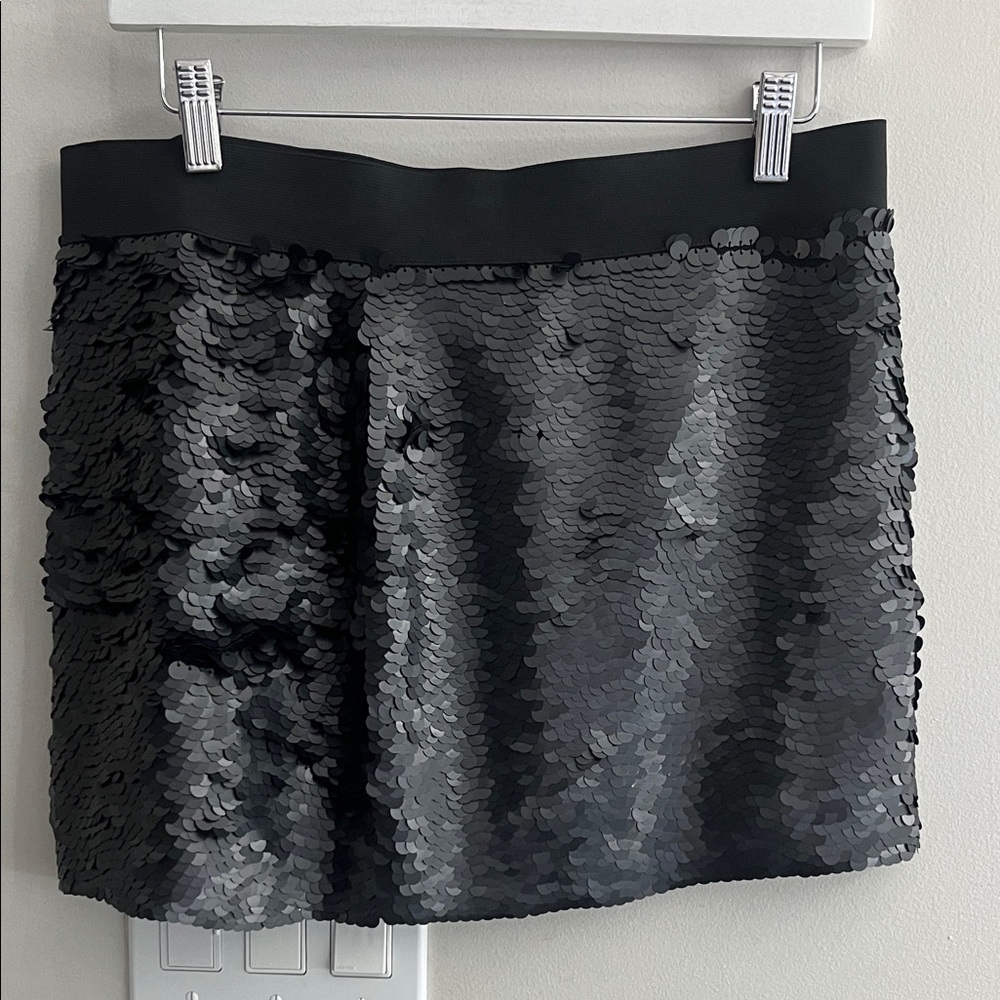 BCBGMaxAzria Charcoal Sequin Mini Skirt Size M